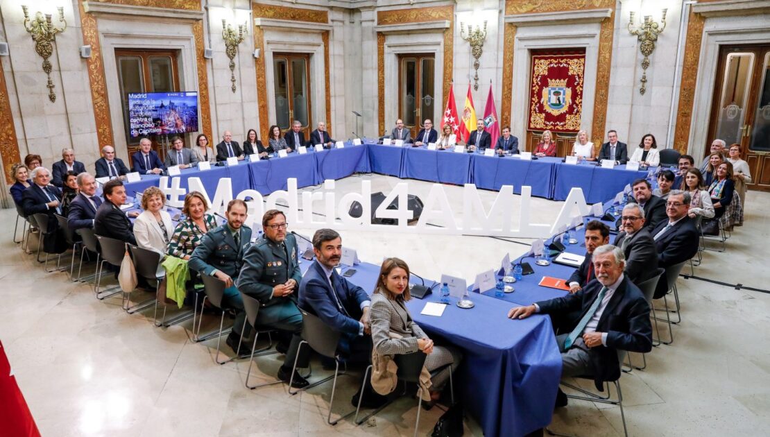 Asistentes de la reunión. Fuente: Diario de Madrid
